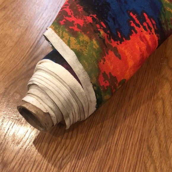 Roll of material just waiting for you to turn it into something spectacular! - Picture 4 of 6